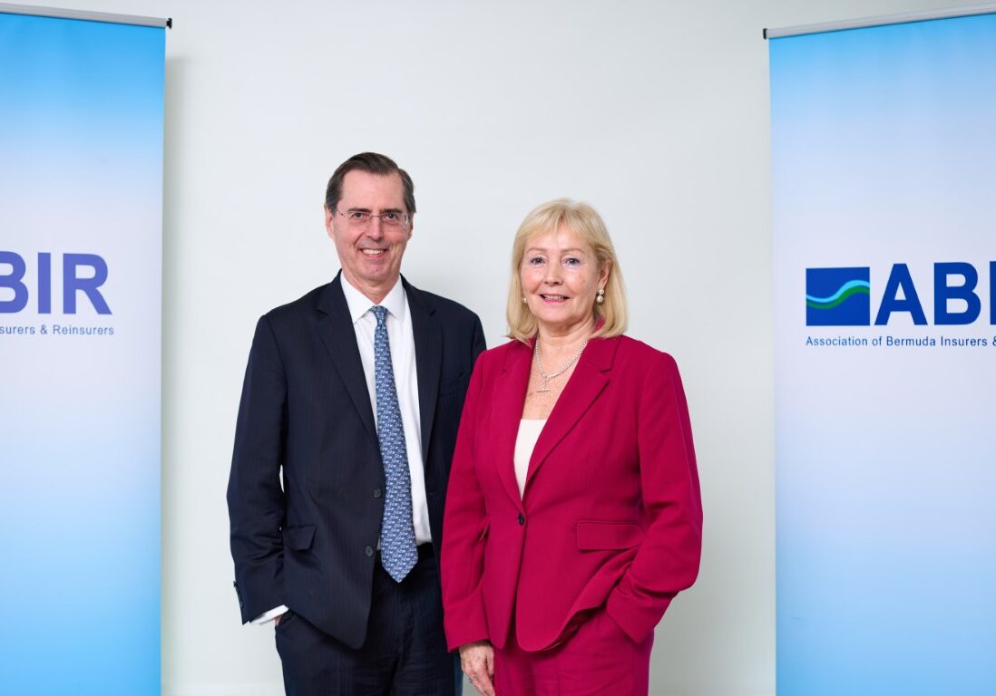 08 Lloyd's &amp; Bermuda-03_08410 (Medium)